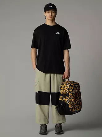 THE NORTH FACE | T-Shirt ESSENTIAL | olive