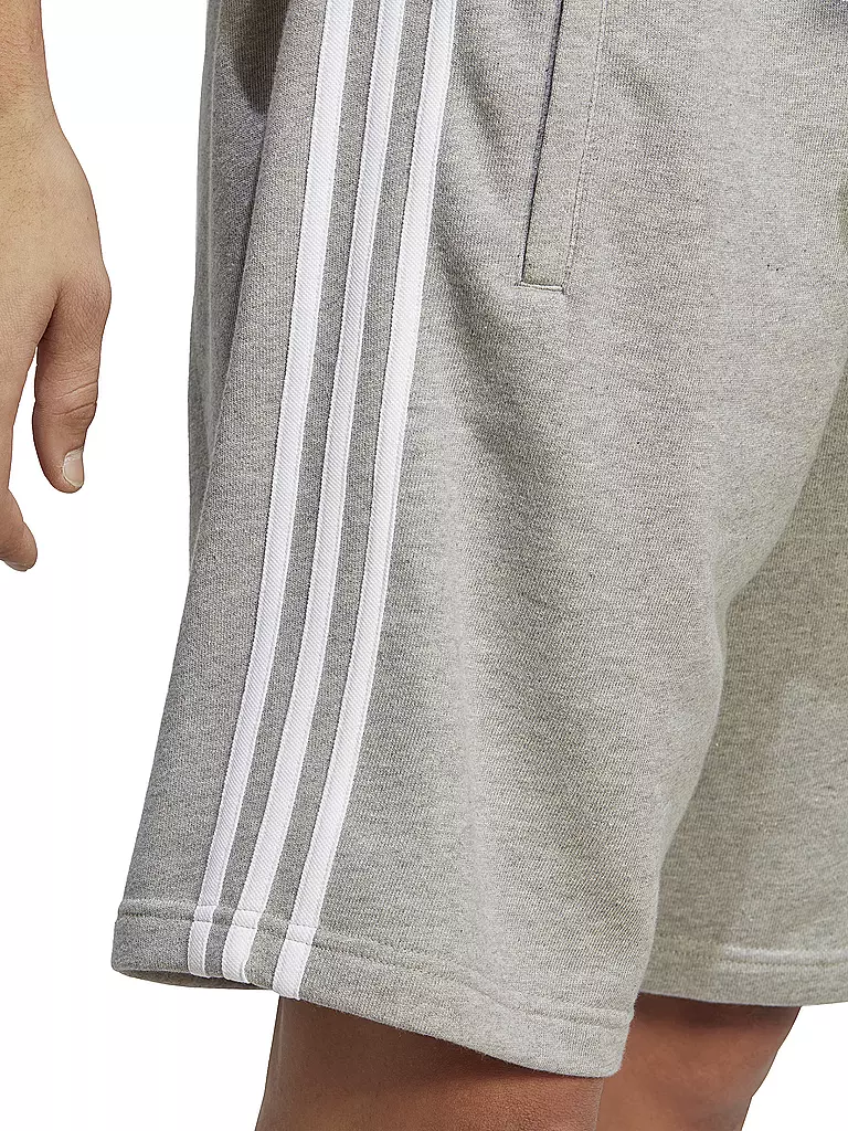 ADIDAS ORIGINALS | Shorts  | hellgrau