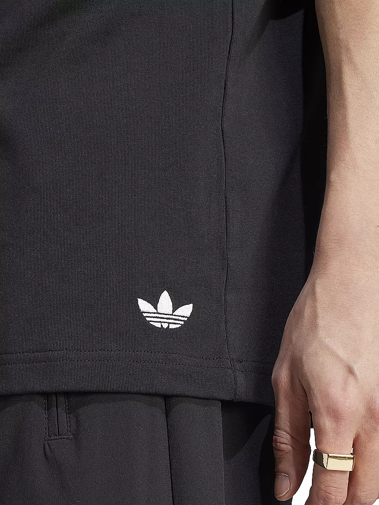 ADIDAS ORIGINALS | T-Shirt | schwarz