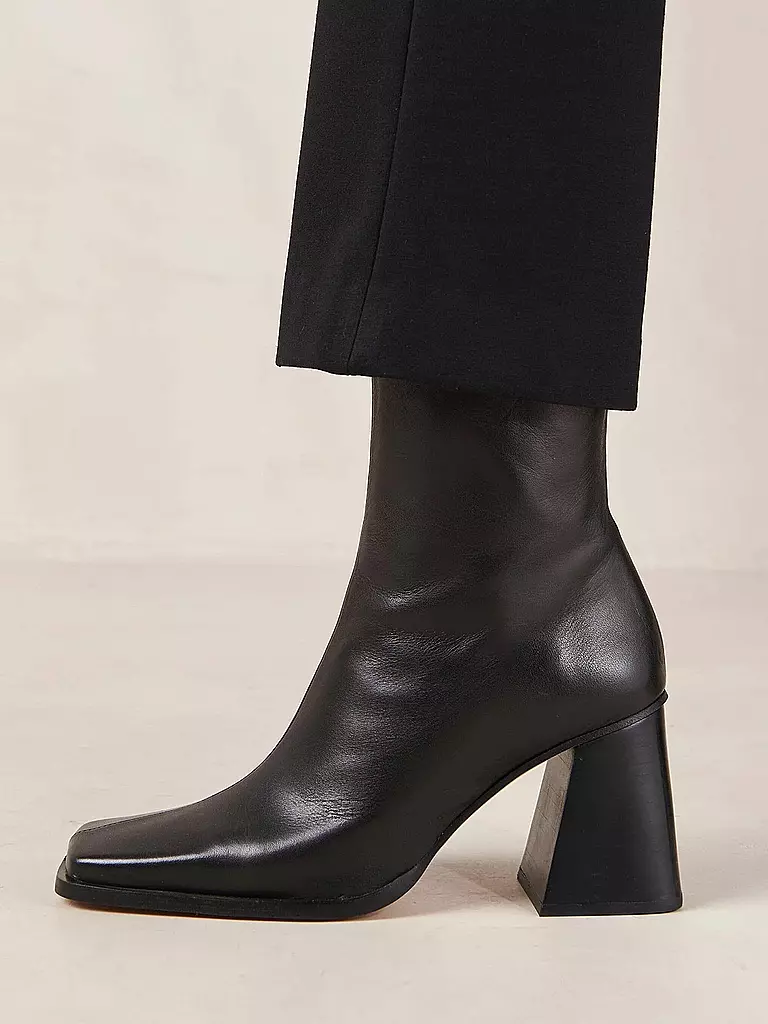 ALOHAS | Stiefelette SOUTH | schwarz