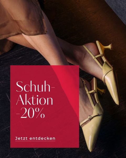 Frau in gelben Pumps, die mit überkreuzten Beinen sitzt. Textüberlagerung: Schuh-Aktion – 20 %. Jetzt entdecken. Dunkler Hintergrund, rotes Akzentfeld.