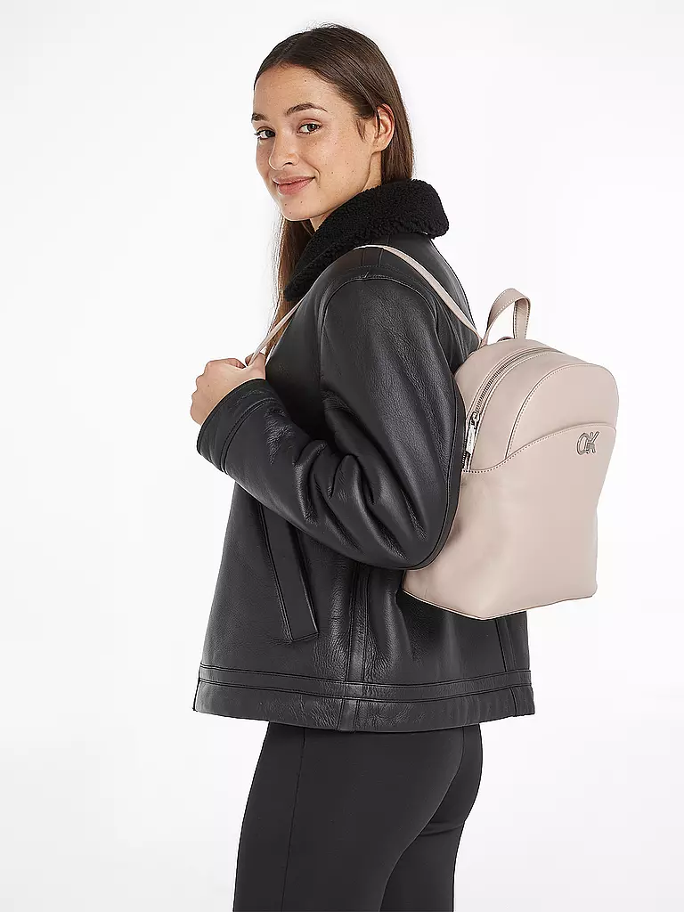 CALVIN KLEIN | Rucksack RE-LOCK | rosa