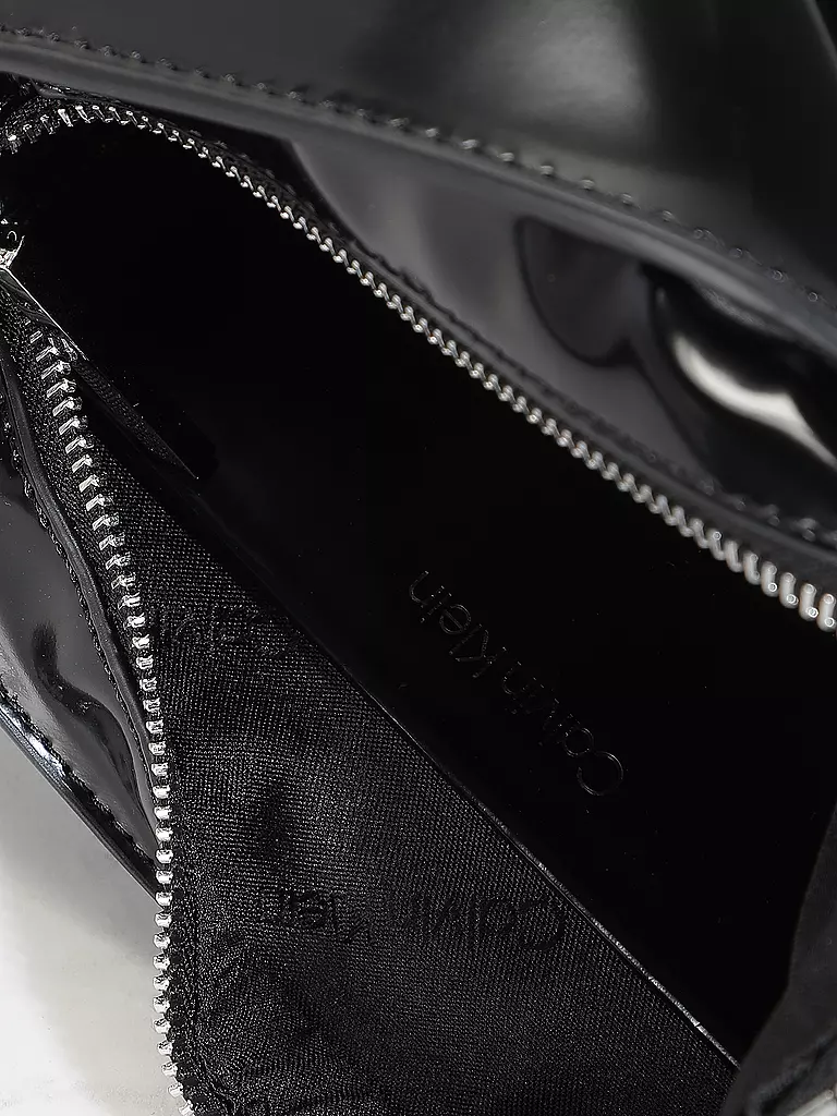 CALVIN KLEIN | Tasche - Baguette | schwarz