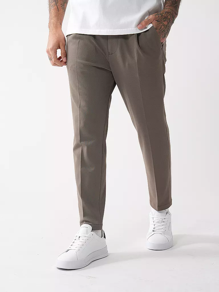 DRYKORN | Chino CHASY | olive