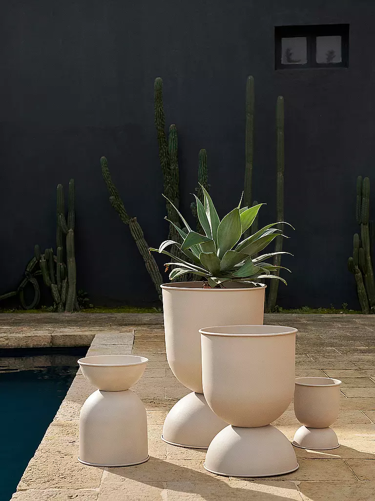 FERM LIVING | Blumentopf - Hourglass Pot Medium Beige | beige