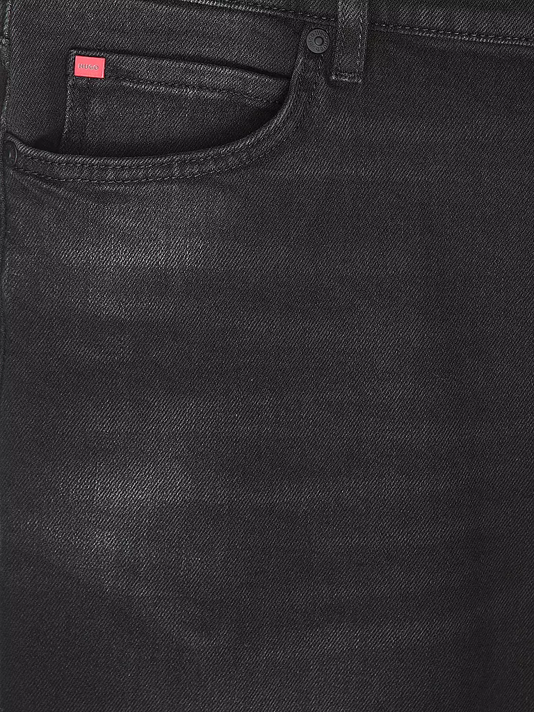 HUGO | Jeans Tapered Fit | schwarz