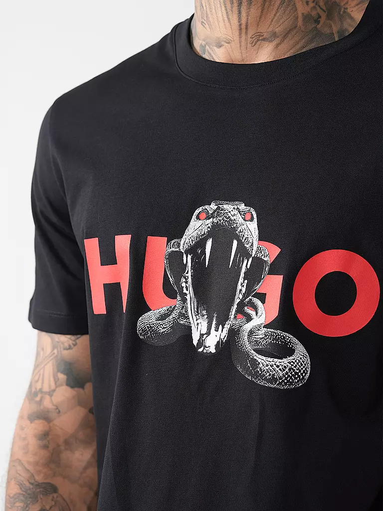 HUGO | T-Shirt DEYLADEC | schwarz