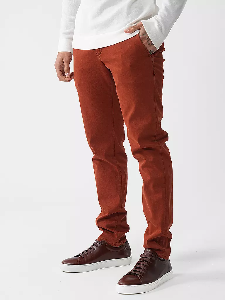 MAC | Chino DRIVER | rot