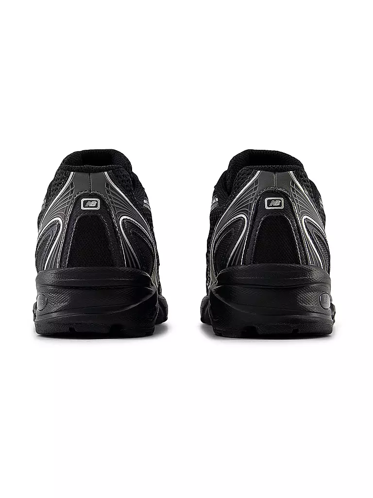 NEW BALANCE | Sneaker 740 | schwarz