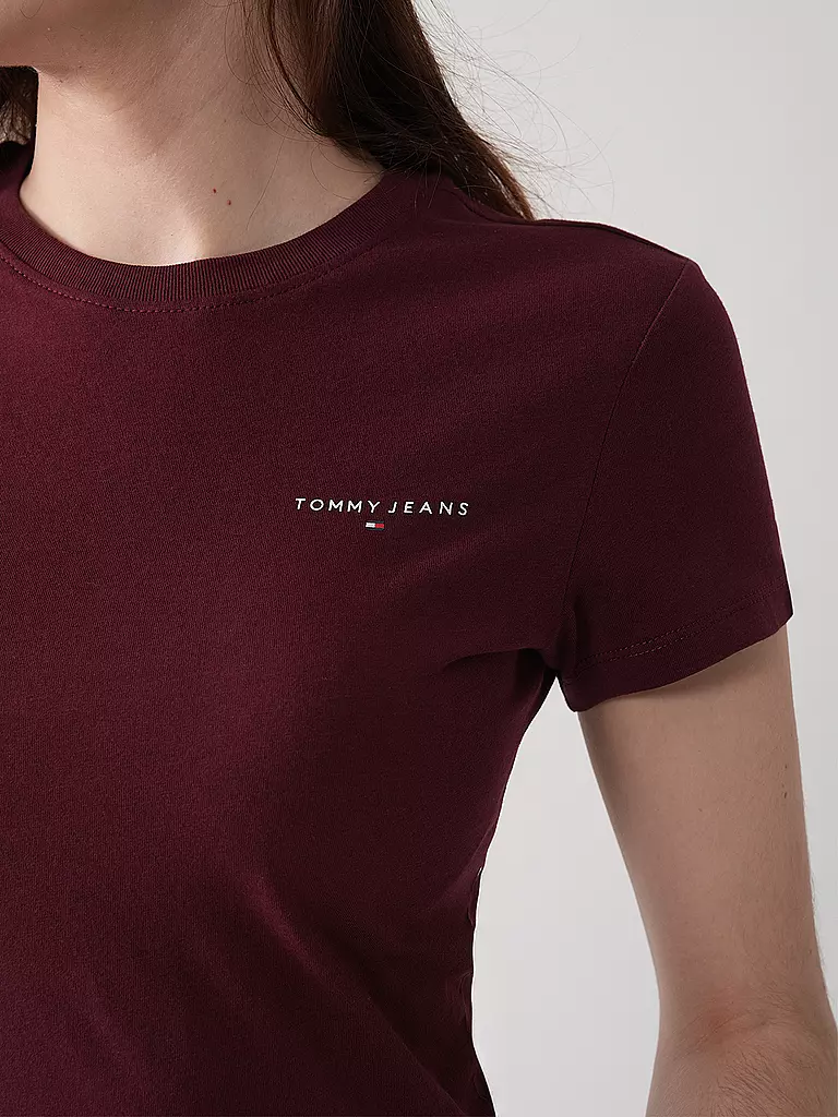 TOMMY JEANS | T-Shirt | dunkelrot