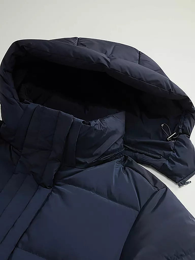 WOOLRICH | Daunenjacke ALSEA | schwarz