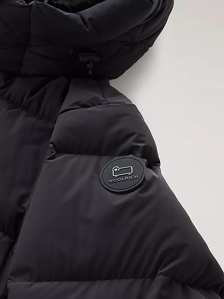 WOOLRICH | Daunenjacke SIERRA | schwarz