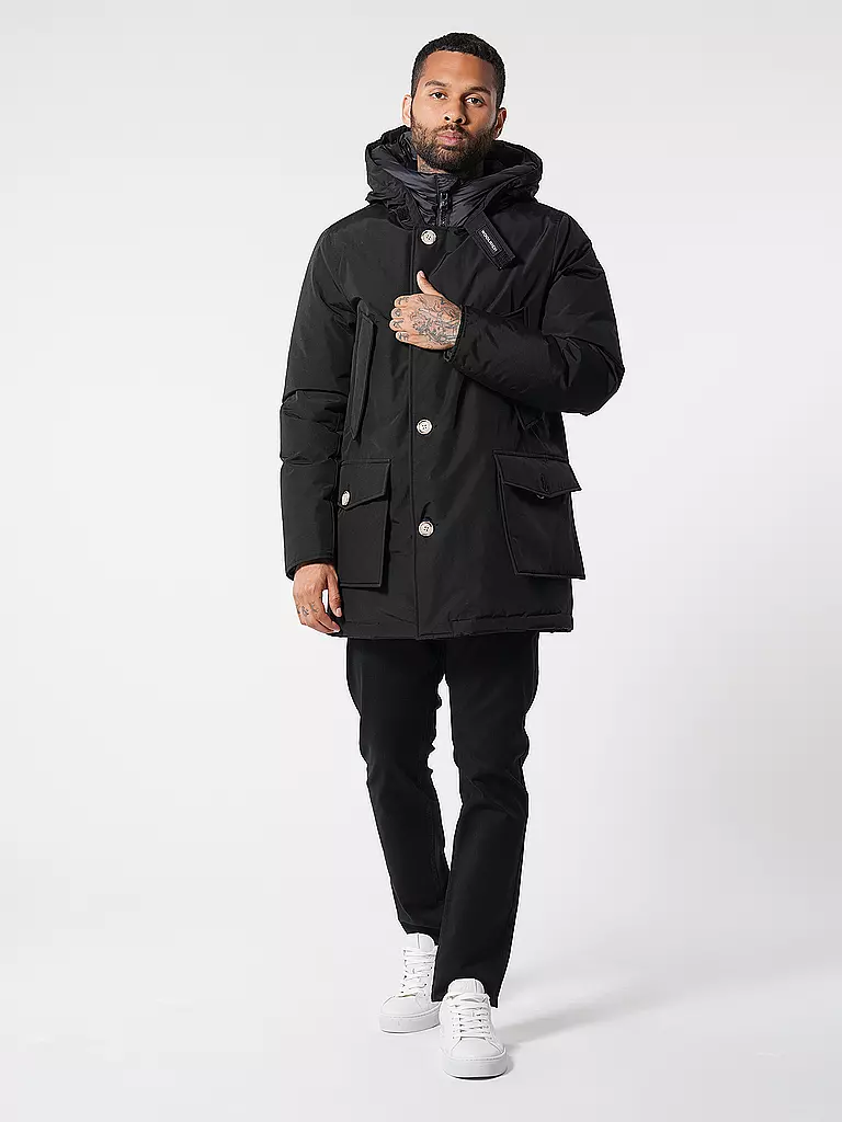 WOOLRICH | Daunenparka ARCTIC  | schwarz